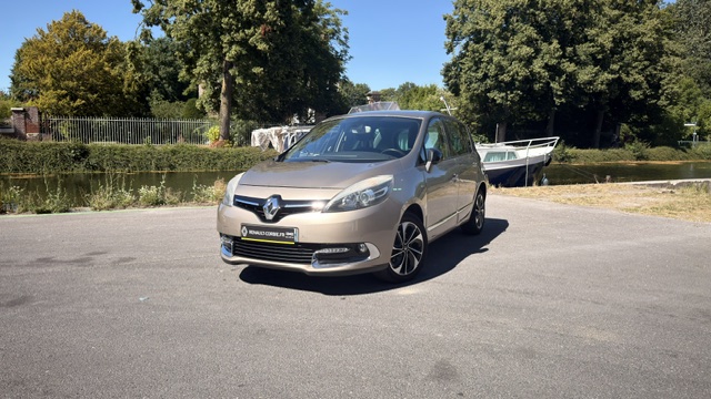 Occasion Renault SCENIC III BOSE 1.6 DCI 130 CH à Corbie Somme
